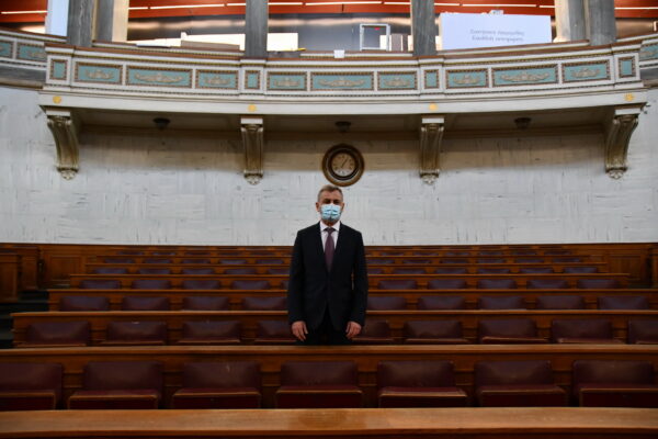 ΠΑΠΑΝΙΚΟΛΑΣ ΓΕΦΥΡΑΑ