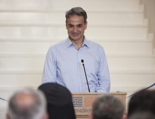 Μεσολόγγι: Ιστορική παρουσία Μητσοτάκη – Πρώτη φορά μετά από 42 χρόνια Πρωθυπουργός στις εκδηλώσεις της Εξόδου