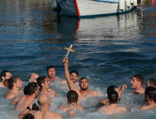 Το πρόγραμμα των λατρευτικών εκδηλώσεων για τα Άγια Θεοφάνεια στο Μεσολόγγι – Τι πρέπει να γνωρίζουν όσοι θα “βουτήξουν” για τον Τίμιο Σταυρό