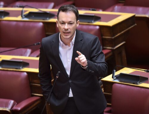 Μίλτος Ζαμπάρας: “Σκουπίδια για καύση, χρυσάφι για ολιγοπώλια, φουσκωμένοι λογαριασμοί για τους δημότες” (VIDEO)