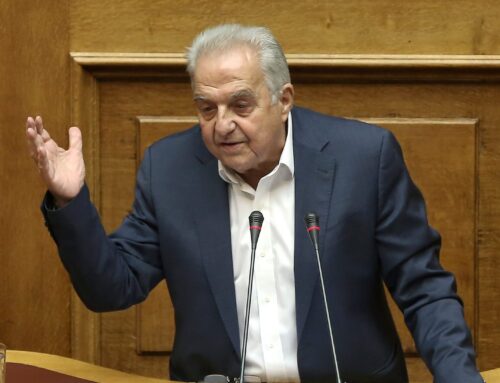 Πέθανε ο Αλέκος Φλαμπουράρης – Στενοί και πολυετείς οι δεσμοί του με το Μεσολόγγι