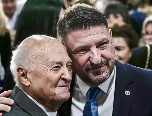 Στην αγαπημένη του Αμφιλοχία η ταφή του πατέρα του Νίκου Χαρδαλιά – Το συγκινητικό μήνυμα του Περιφερειάρχη Αττικής