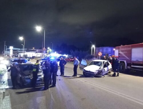 Αγρίνιο: Σοβαρό τροχαίο με τρεις τραυματίες – Μεταξύ αυτών και ένα παιδί