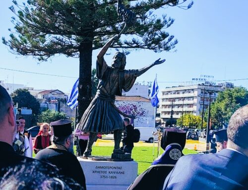 Μεσολόγγι: Με κάθε επισημότητα τα αποκαλυπτήρια του ανδριάντα του Δημογέροντα Χρήστου Καψάλη (VIDEO)