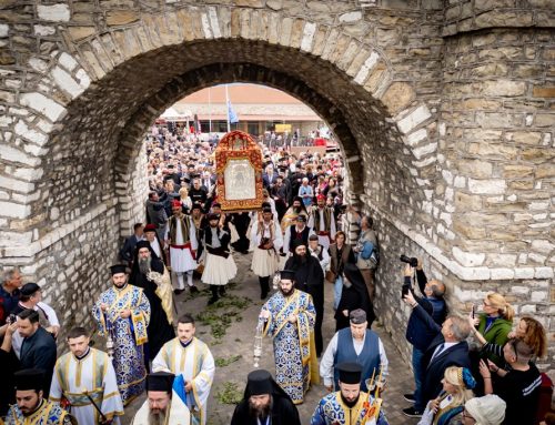 Λαμπρή και μεγαλοπρεπής η υποδοχή της Παναγίας «Άξιον Εστί» στο Μεσολόγγι (VIDEO)